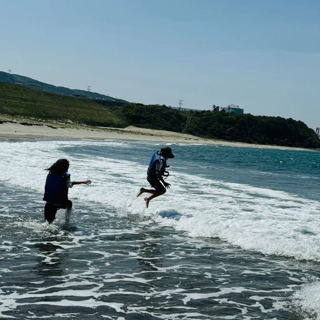 今日も素晴らしい天気の中、皆で楽しい時間を過ごしました🌞🌊 ...