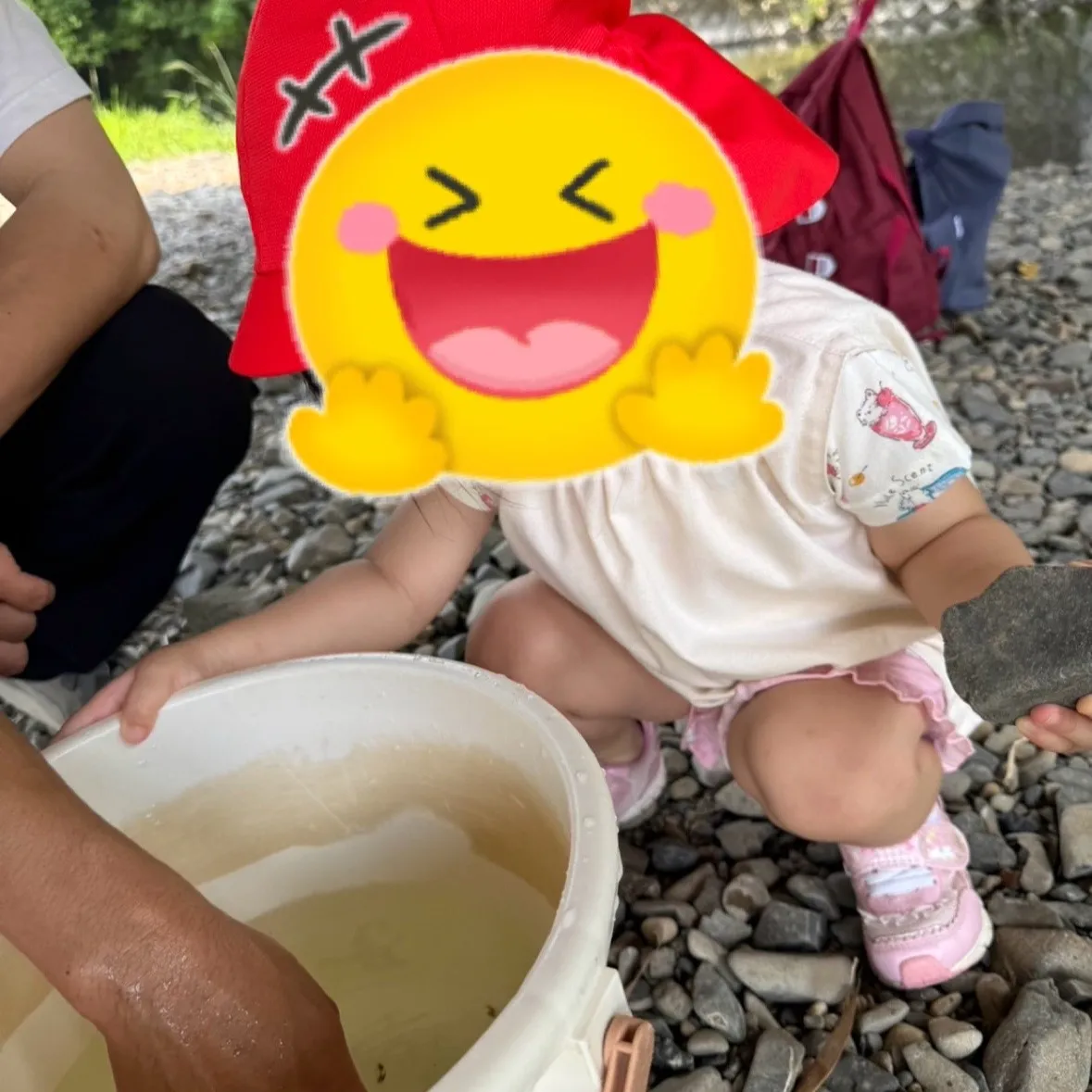 今年度初！🌟 みんなと一緒に川遊びに行ってきました！💧最初は...