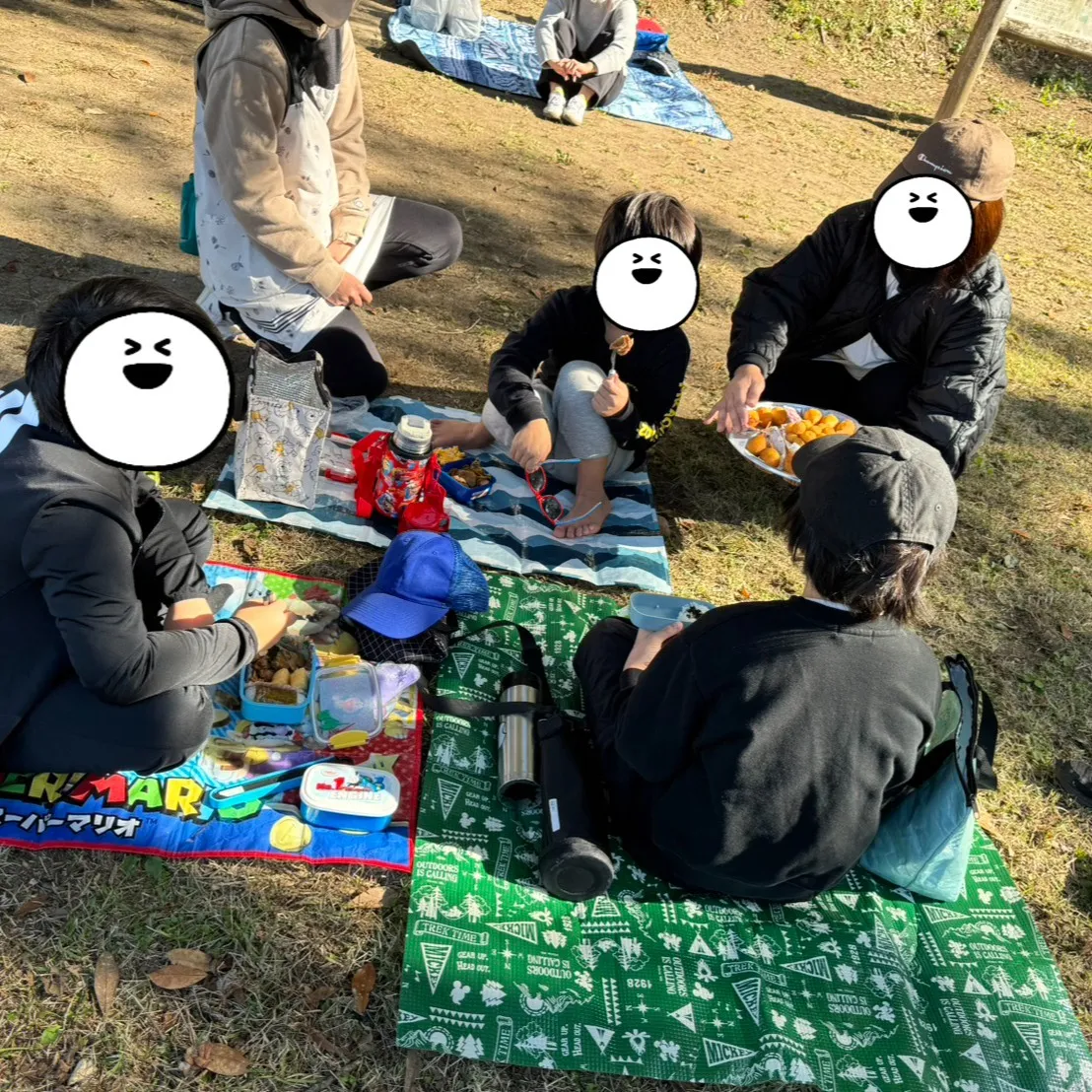 お天気にも恵まれ快晴✨　本日は遠足で妙円寺中央公園へ行ってき...