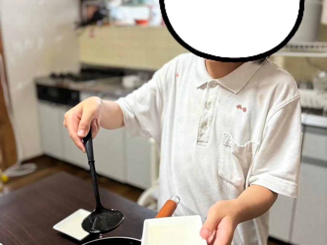 キッズサポートつみきのおうち🧸今日はおやつクッキングで琥珀糖...