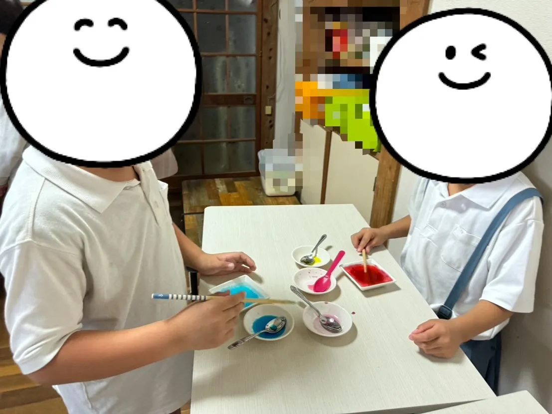 キッズサポートつみきのおうち🧸今日はおやつクッキングで琥珀糖...