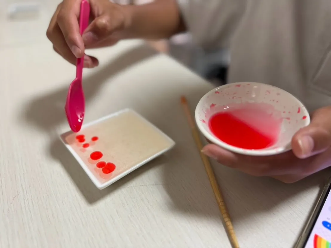 キッズサポートつみきのおうち🧸今日はおやつクッキングで琥珀糖...
