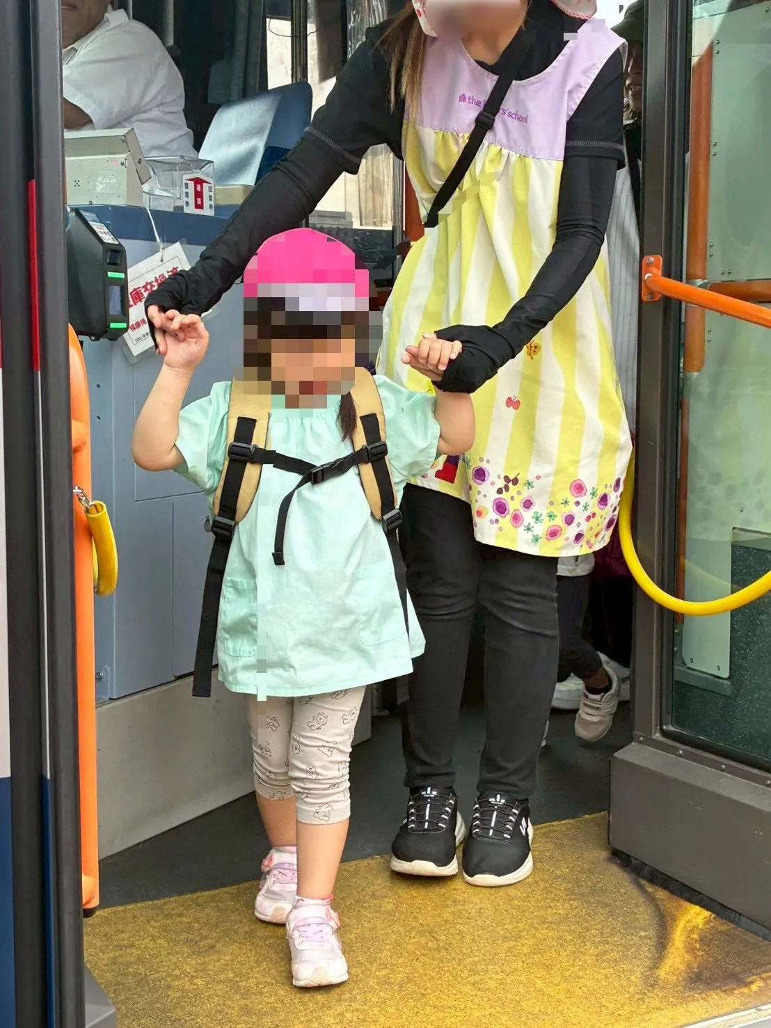 バスでワクワクお出かけ!🚌