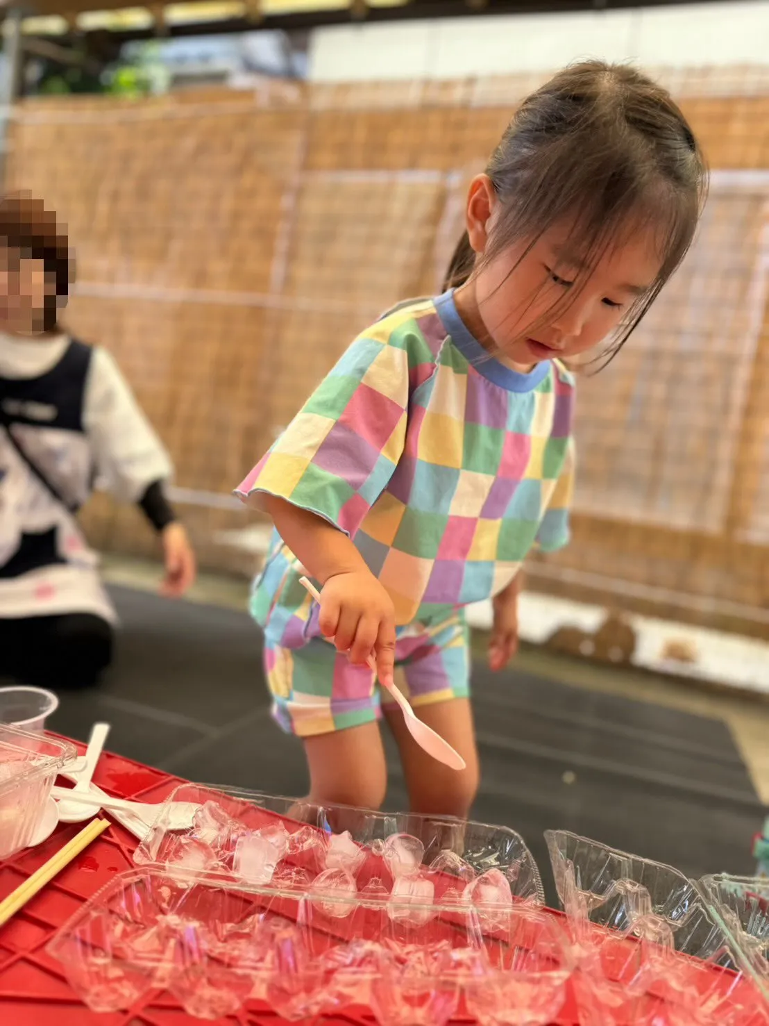 氷遊びって楽しい!🧊